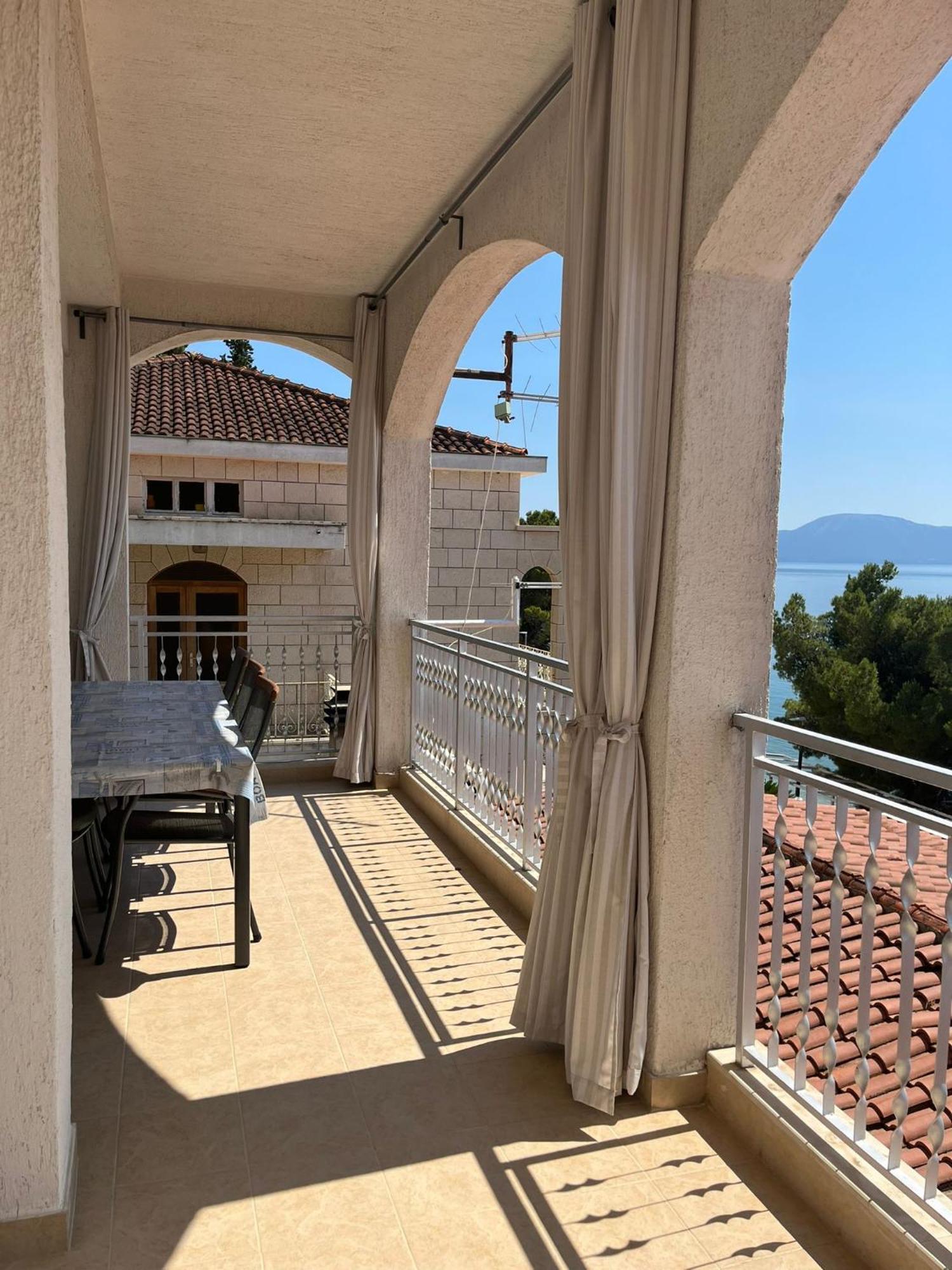 Apartment Davor Gradac  Bagian luar foto