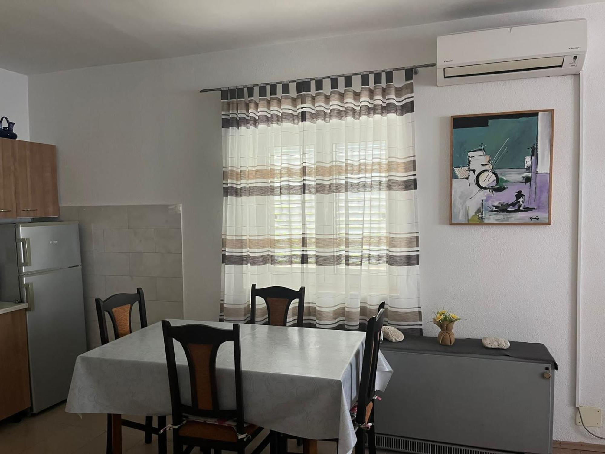 Apartment Davor Gradac  Bagian luar foto