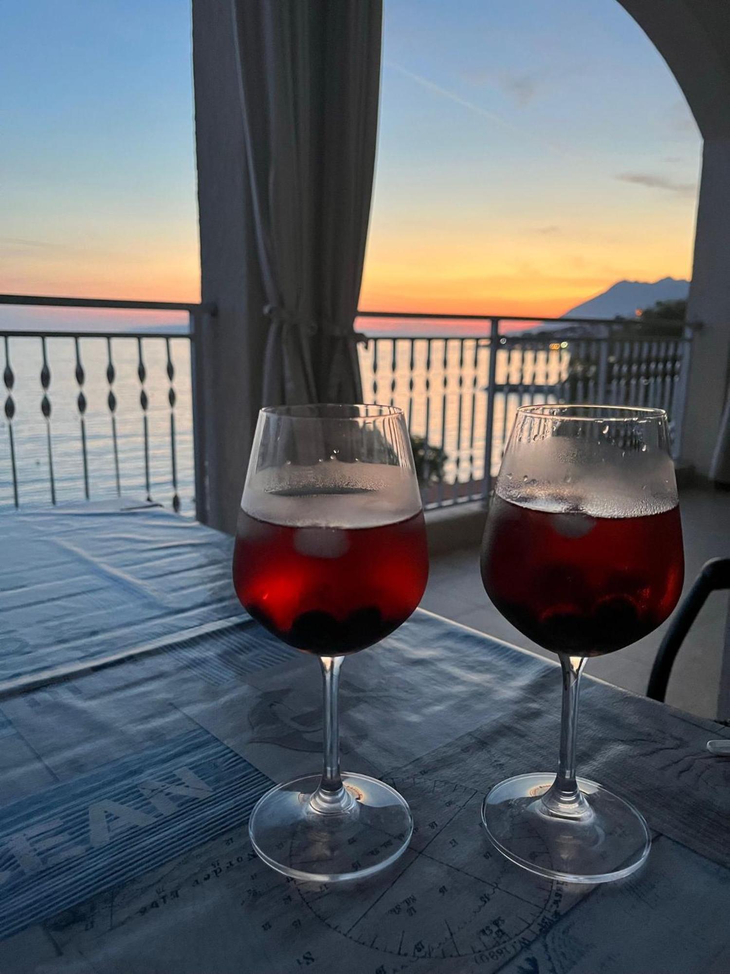 Apartment Davor Gradac  Bagian luar foto