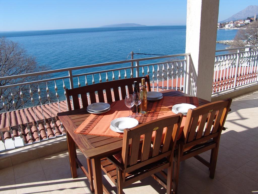 Apartment Davor Gradac  Ruang foto